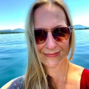 Meet your Posher, Heather